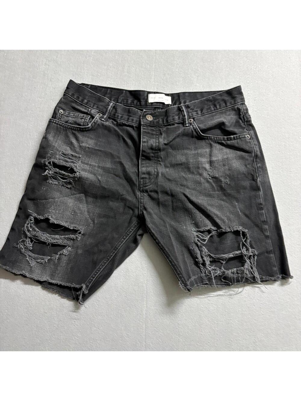 Zara Man Distressed Denim Shorts USA 34 Fits Like 34 Black Raw Hem Grunge
